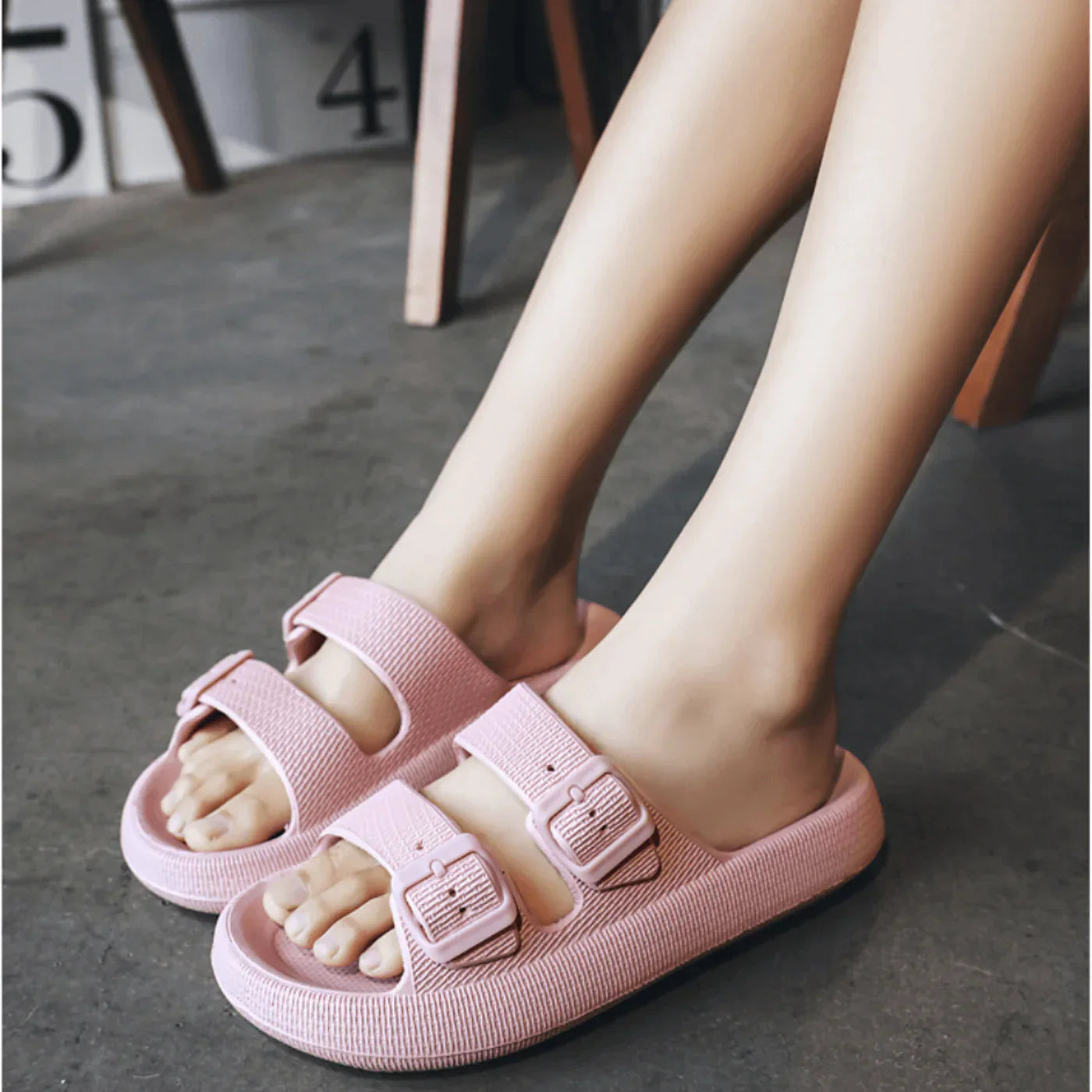 CloudStep™ - Ultra-Soft Adjustable Comfort Slides