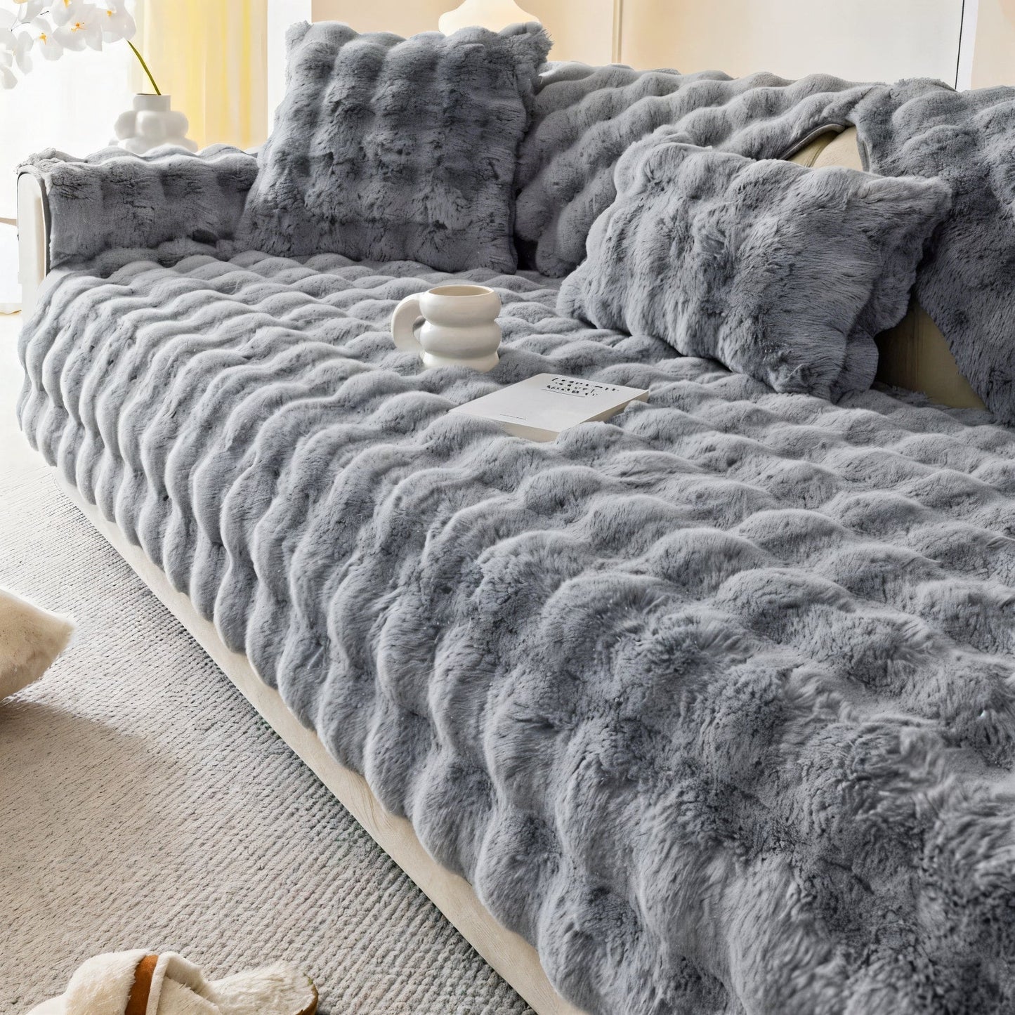 Ultra-Soft Premium Sofa Cover – Luxurious Protection & Style