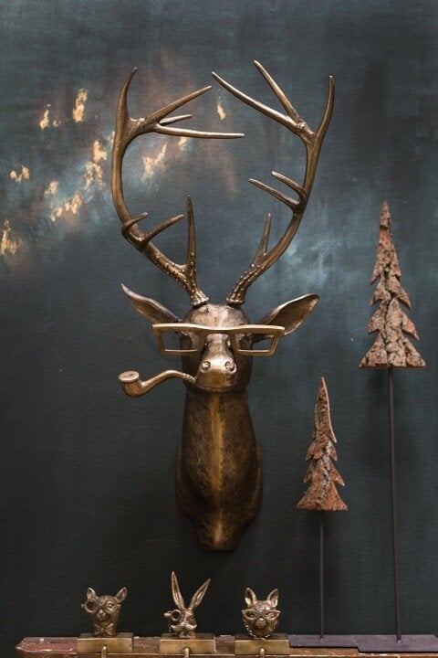 Unique Animal Head Wall Decor – Stylish & Playful Home Accent