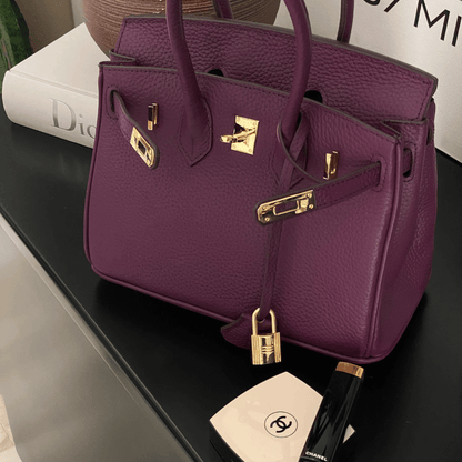 Luxury Leather Handbag for Women – Elegant & Timeless Shoulder Bag