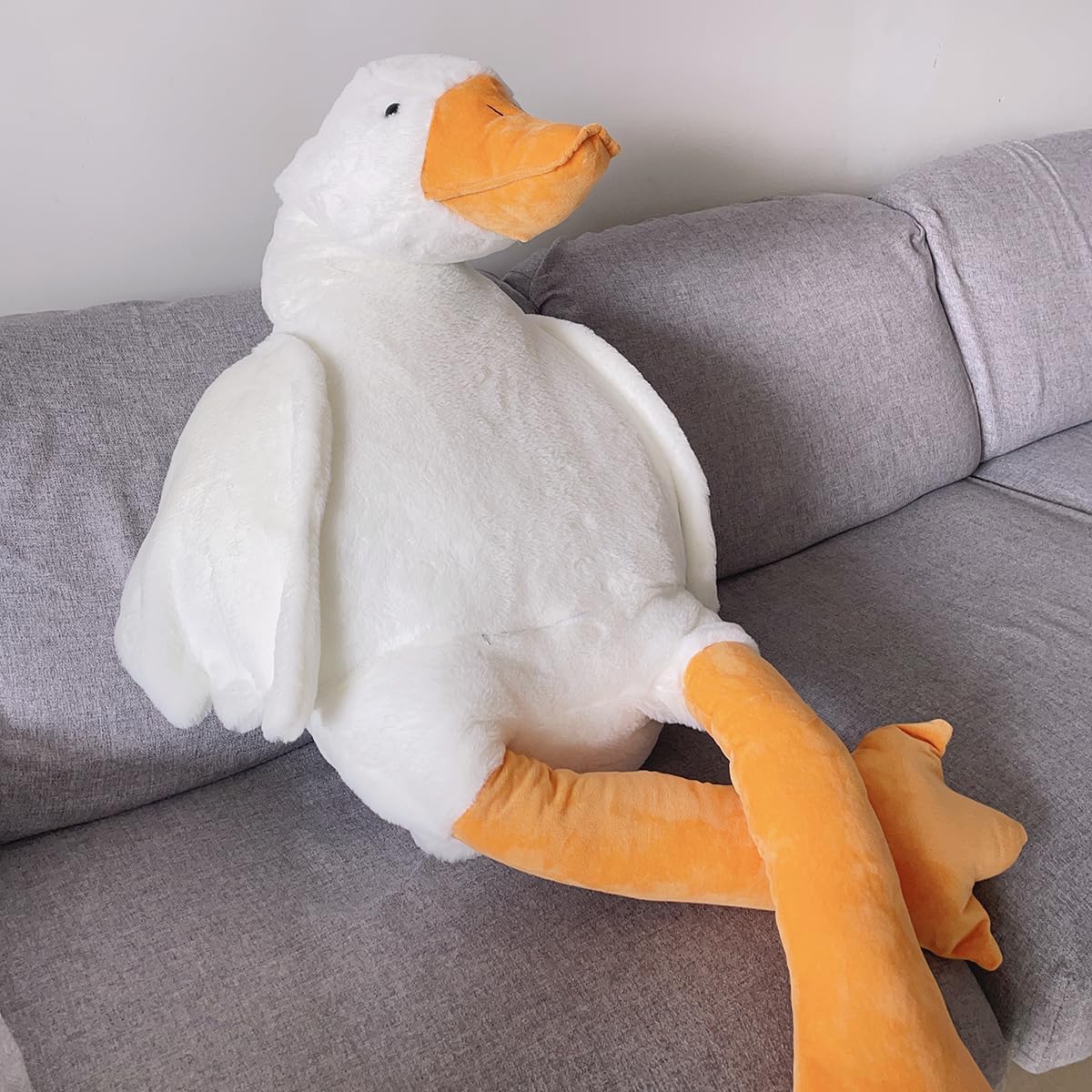 Cuddly Giant Goose Plush – Soft Toy in Multiple Sizes