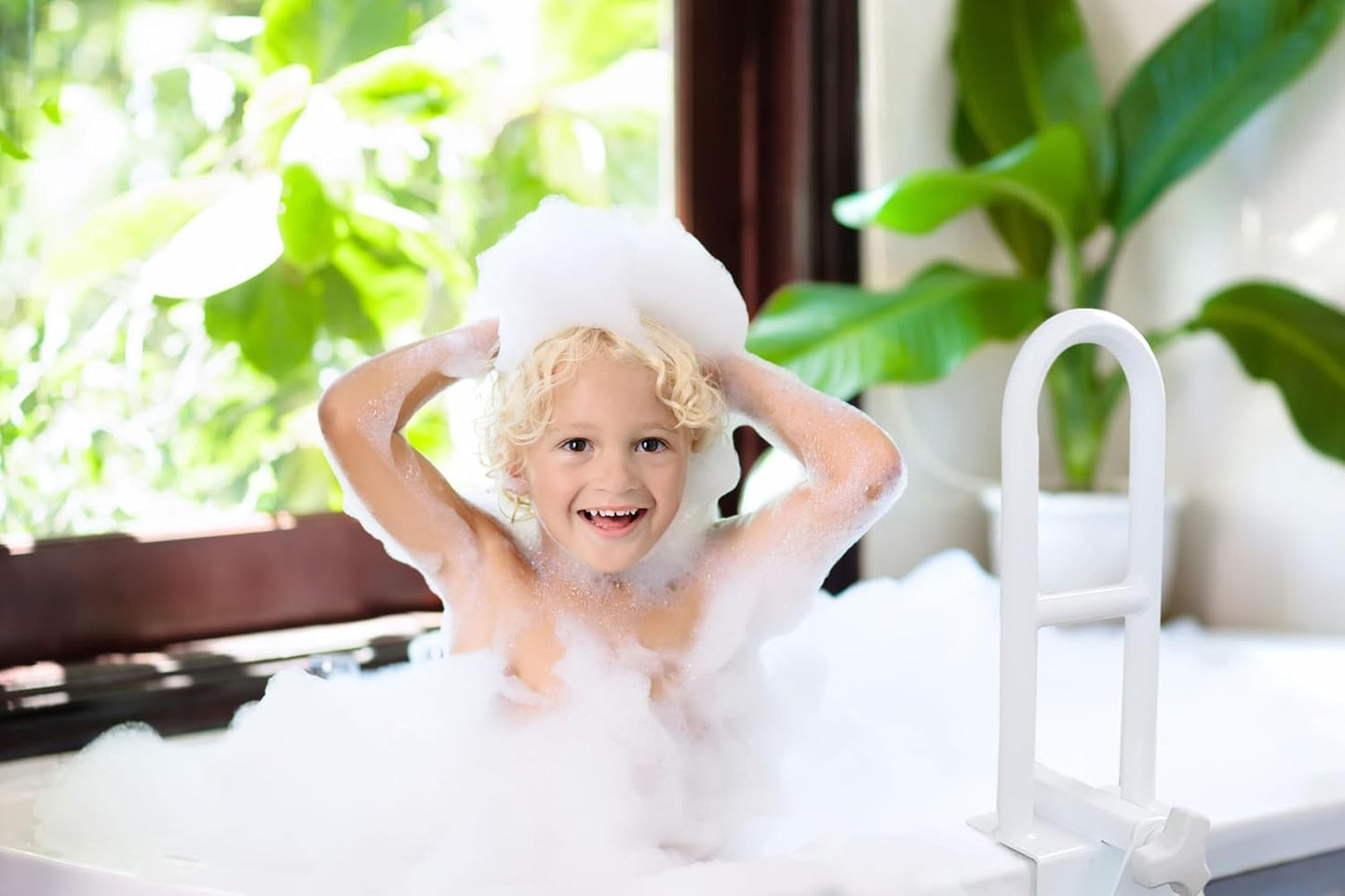 Bathtub Safety Grab Bar for Seniors & Mobility Support – No Drill, Secure Bathroom Handle