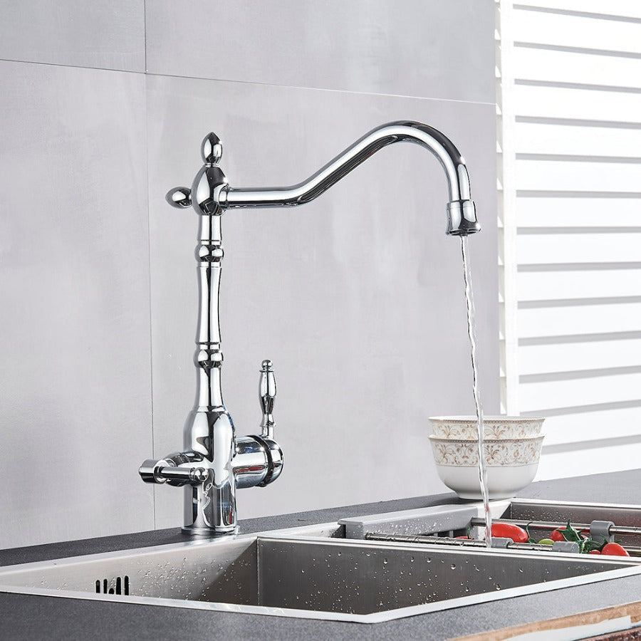 Traditional Kitchen Mixer Tap – Timeless Design with Modern Technology