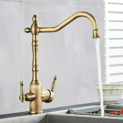 Traditional Kitchen Mixer Tap – Timeless Design with Modern Technology