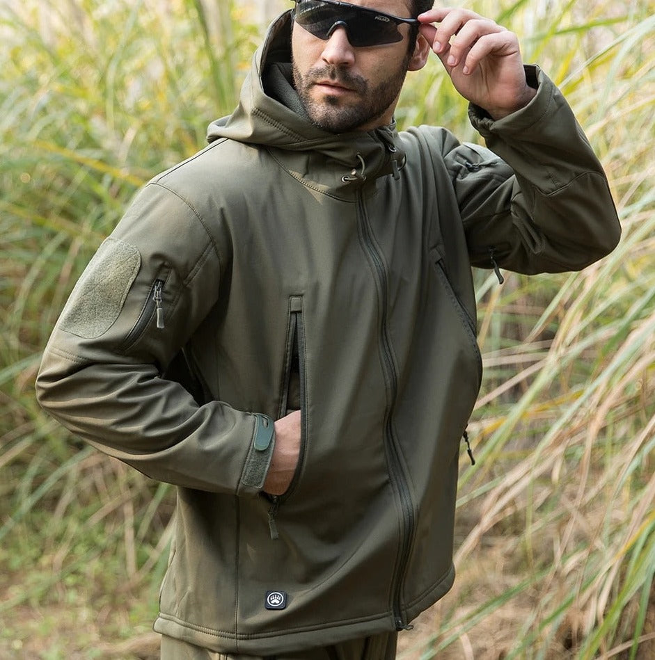 MaxShield™ | Waterproof & Windproof Outdoor Set with Fleece Lining and Six Pockets