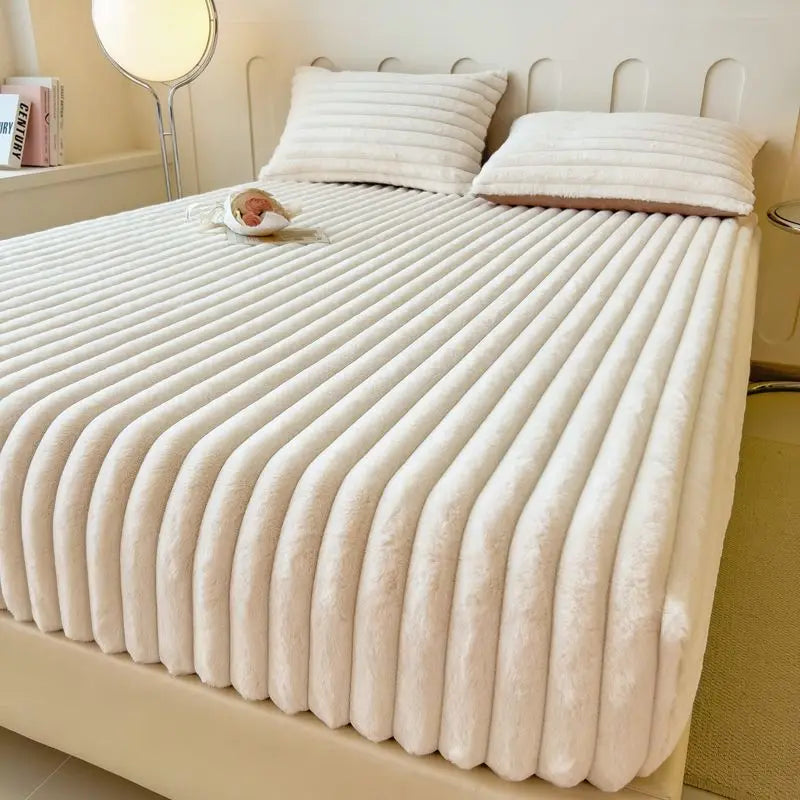 Ultra-Soft Fitted Bed Sheet – Luxury Comfort for a Perfect Night’s Sleep