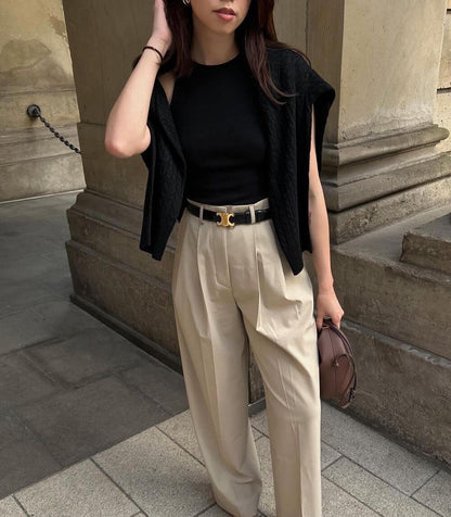Clara Belt – Luxury Accessory for Style & Functionality