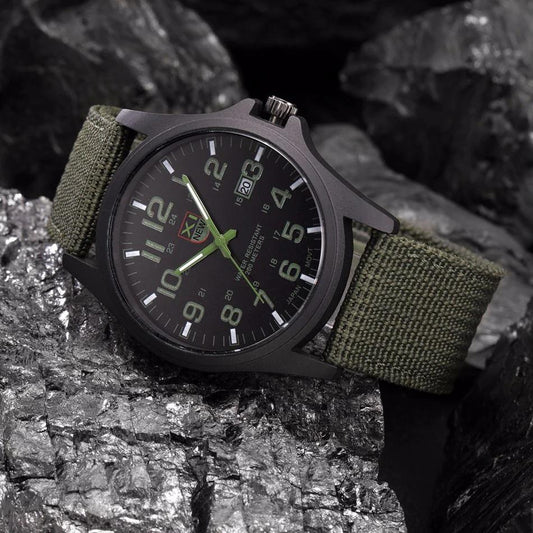 Tactical Military Watch – Durable & Waterproof Army-Style Wristwatch