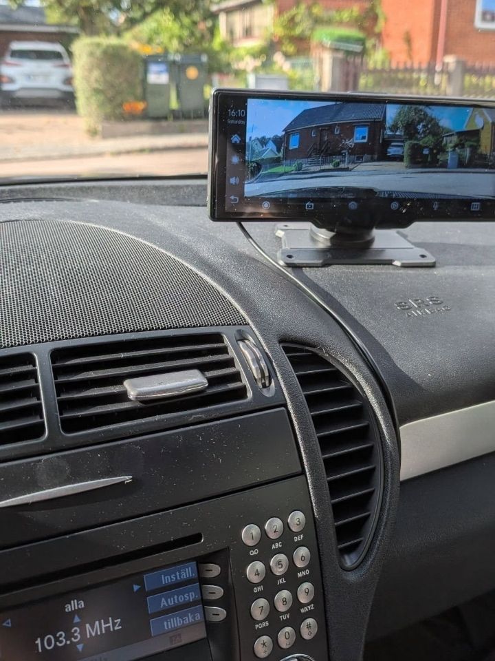 CarVision Pro – Smart Car Display with Apple CarPlay, Android Auto & Dash Camera