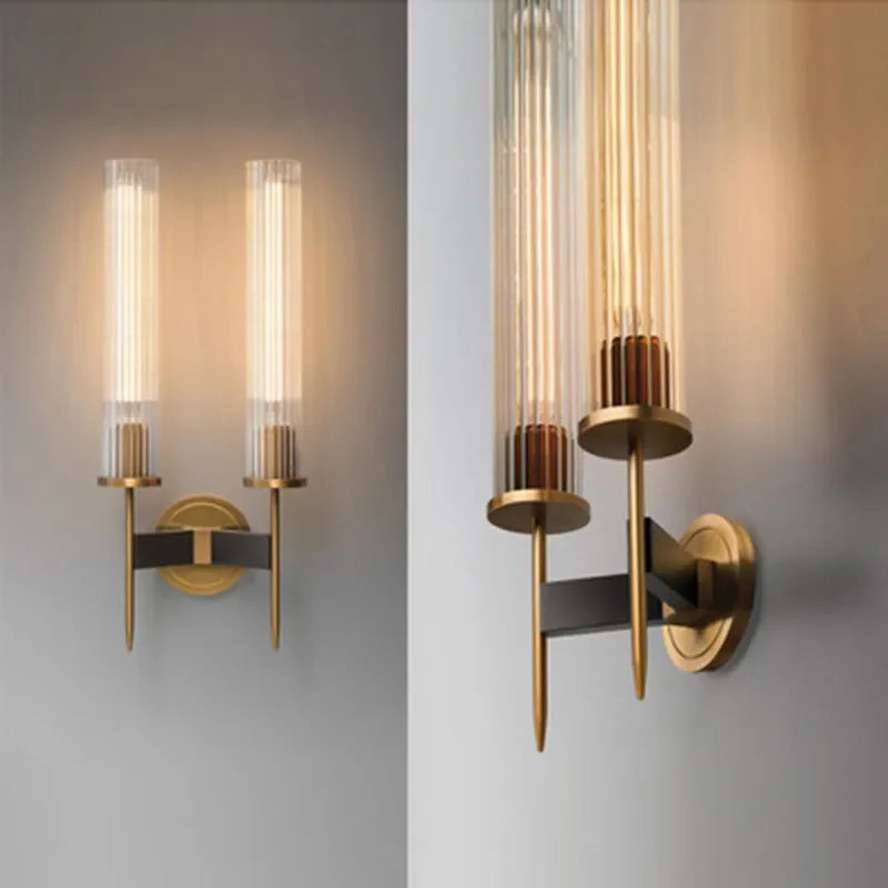Möni | Modern Wall Lamp with Ribbed Glass and Brass Finish